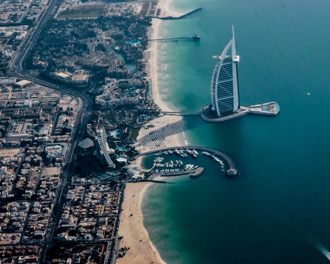 Why Ultra-HNW Investors Are Choosing Dubai Over London and Singapore